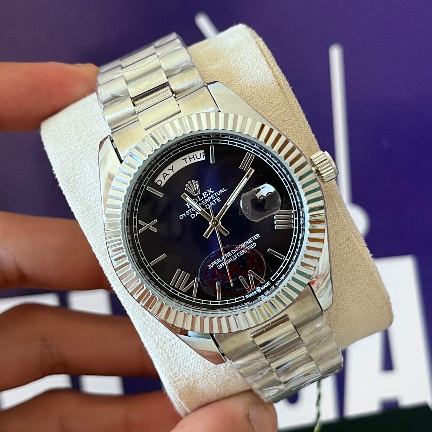 Montre rlx DAY SILVER..