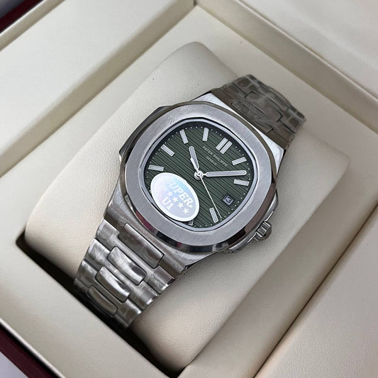 Montre PATEK nautilus mecanique AAA VERT