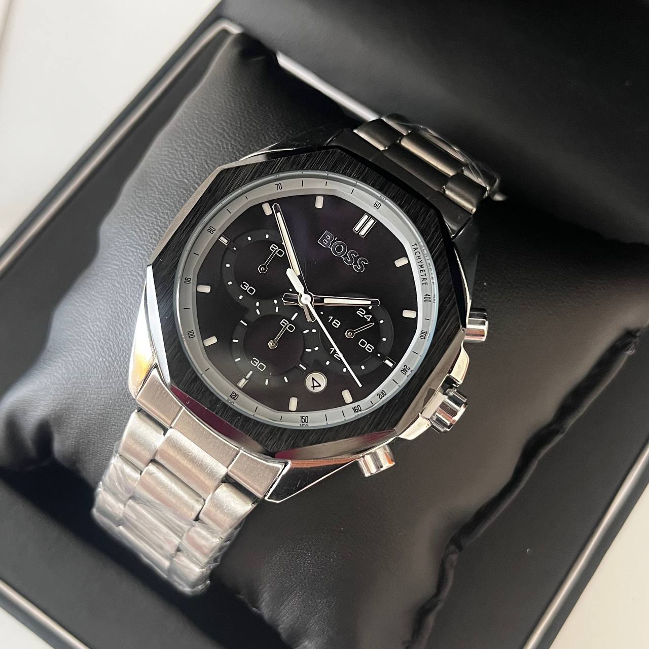 Montre BOSS HAUTE QUALITÉ 2