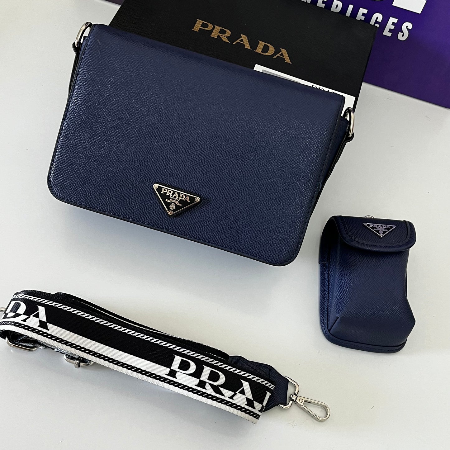 Sacoche PRADA bleu nuit classique 🇨🇳