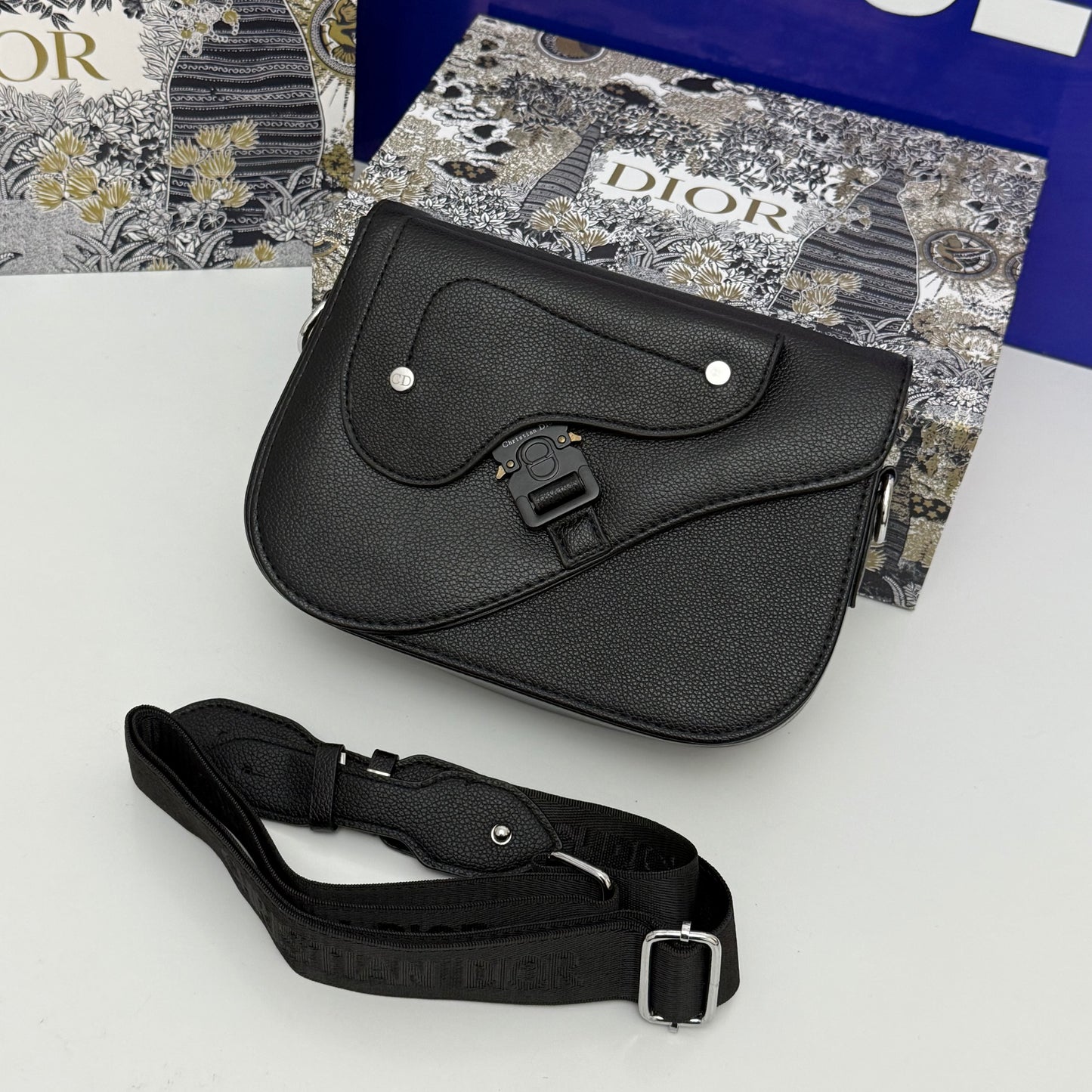 Sacoche DIOR MATTE 1 🇨🇳
