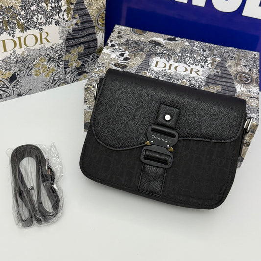 Sacoche DIOR  2.2 🇨🇳