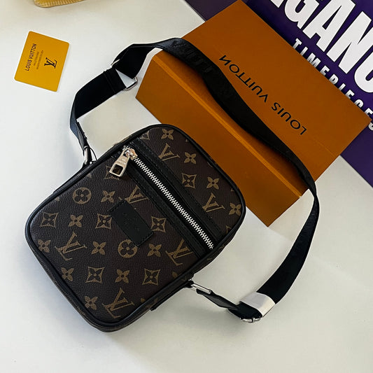 Sacoche lv marron petite    🇨🇳