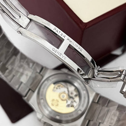 Montre PATEK nautilus mecanique HAUTE GAMME BLANC