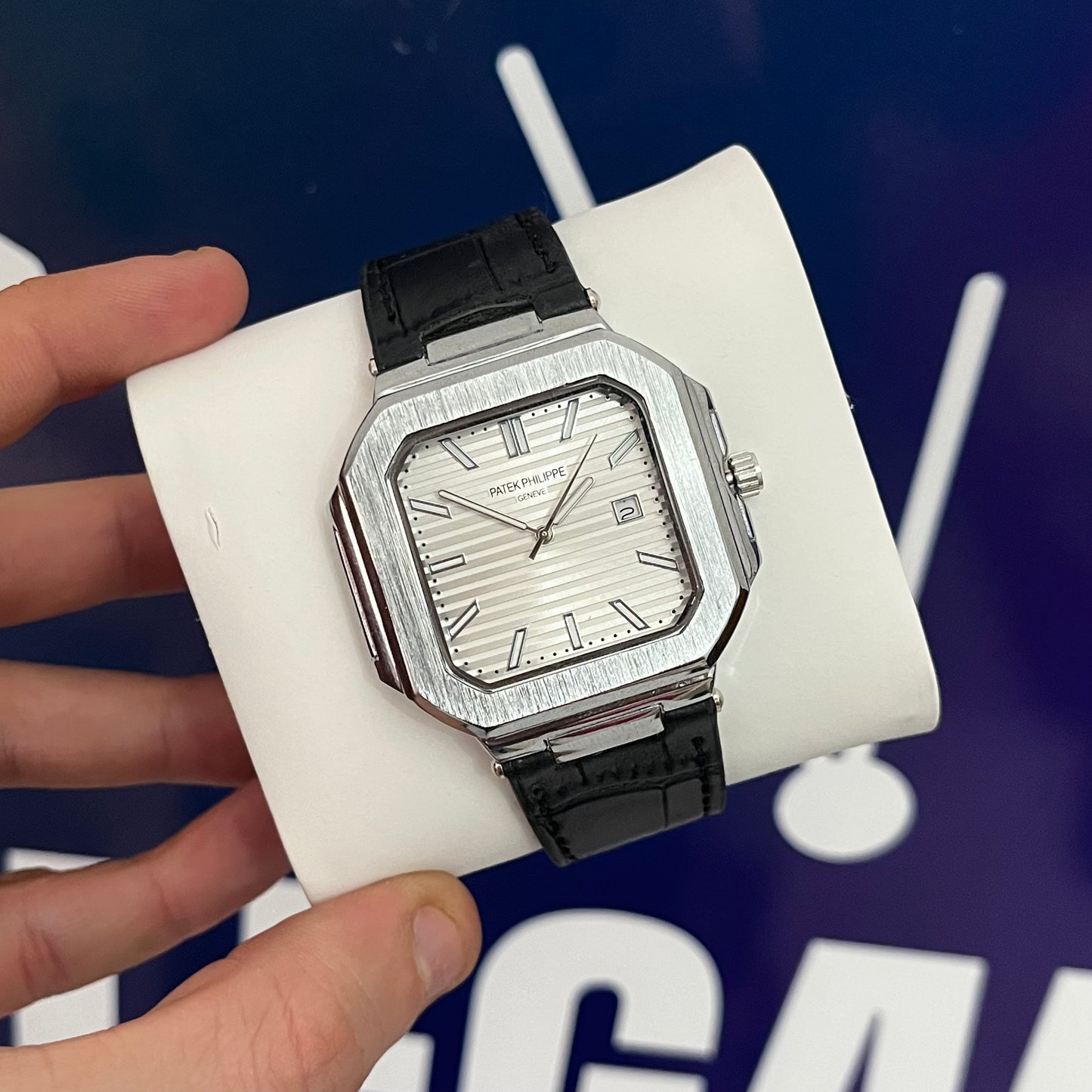 Montre PATEK CUIRE 2025
