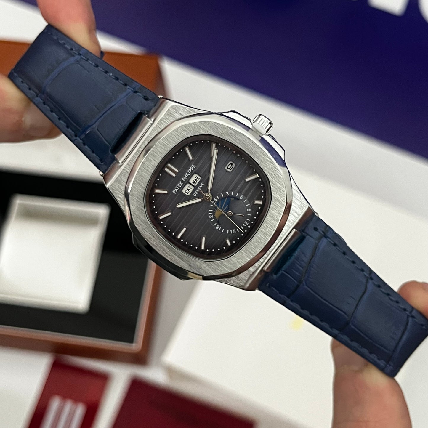 Montre PATEK CUIRE