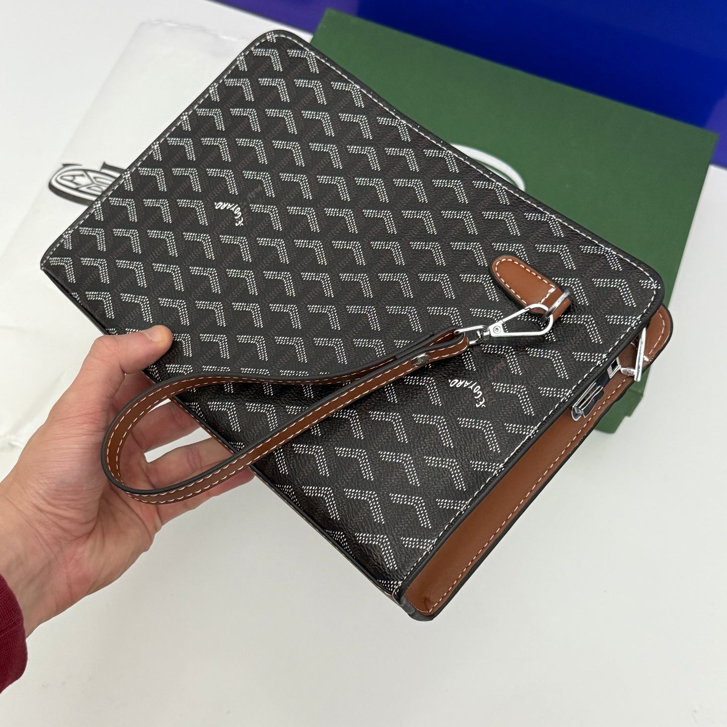 SAC A MAIN GOYARD ( avec boite ) 🇨🇳